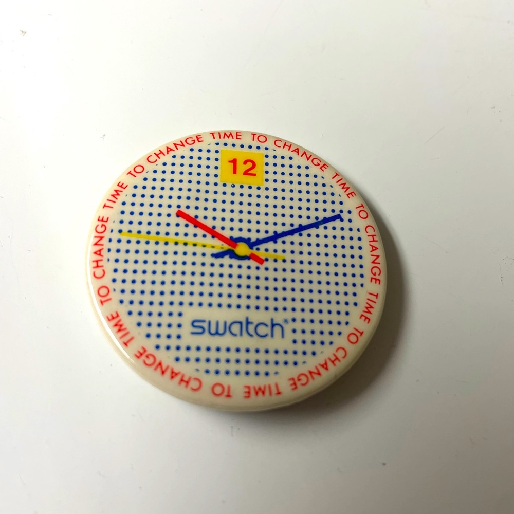 Vintage pins. 80s & 90s - Picture 8 of 15